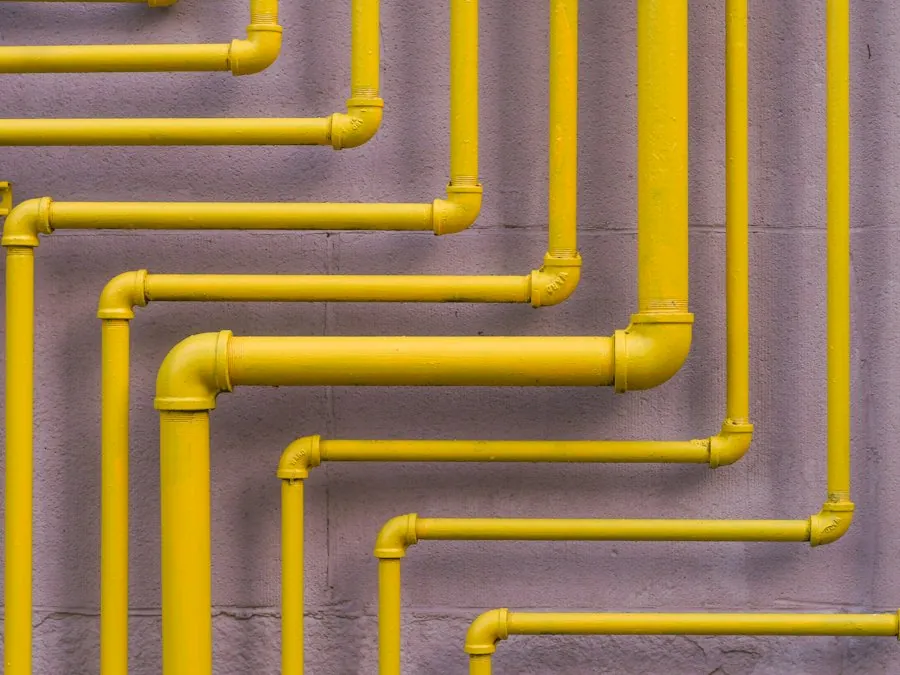 Cañerías de instalaciones en una pared